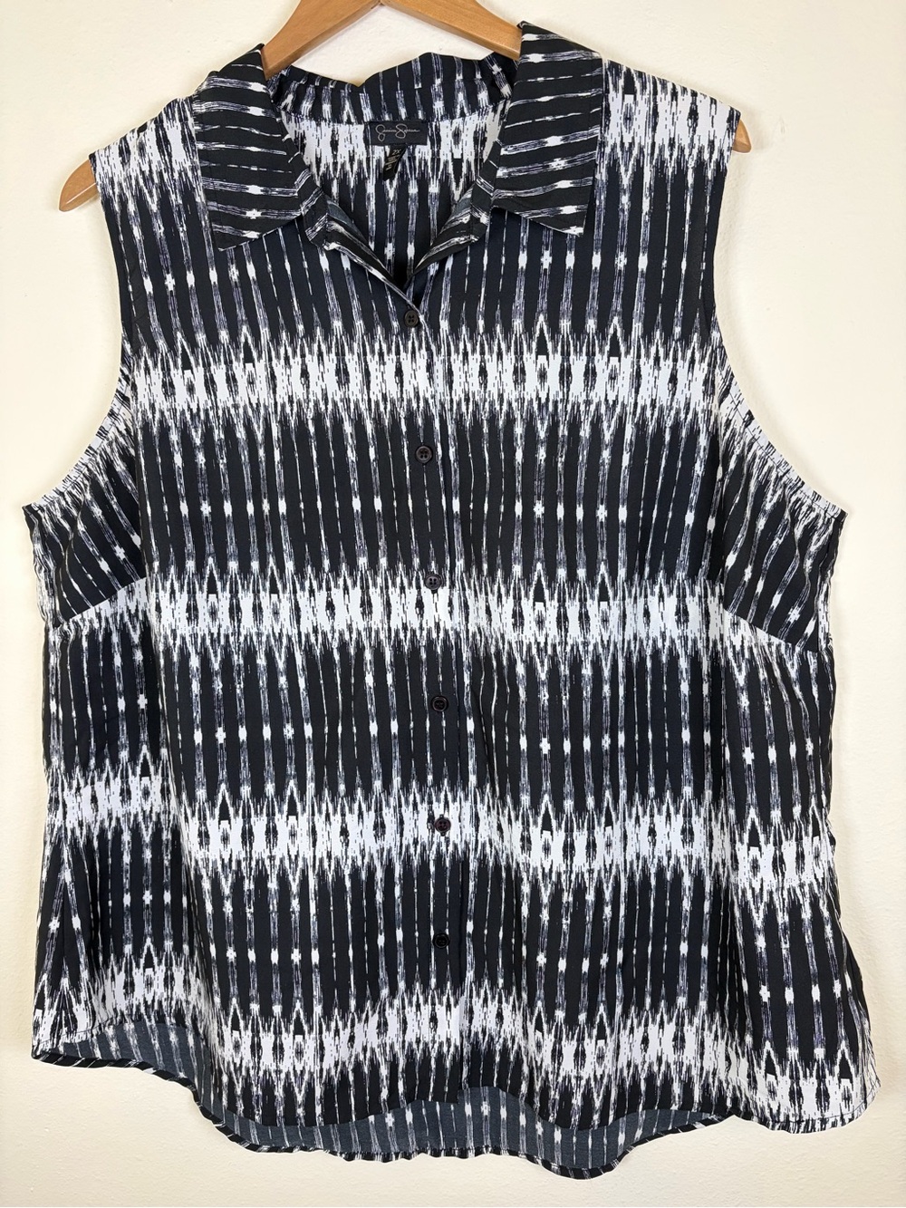 Jessica Simpson Black White Abstract Button Front Blouse Size 2X